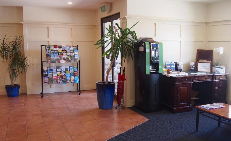 totara lodge