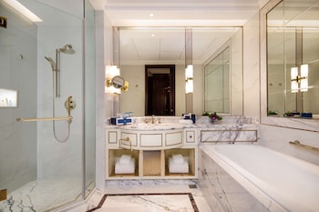 radisson blu forest manor shanghai hongqiao