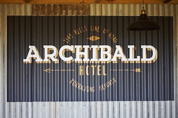 archibald hotel