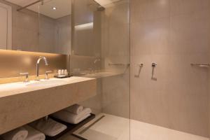 Hilton Garden Inn Neuquen,Neuquén>>Neuquen,4 star