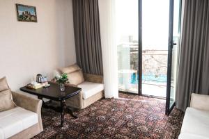 konyak hotel