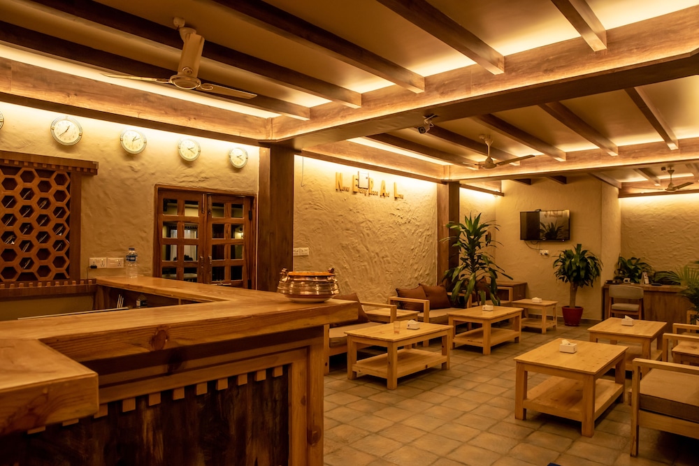 busy bee resort pokhara