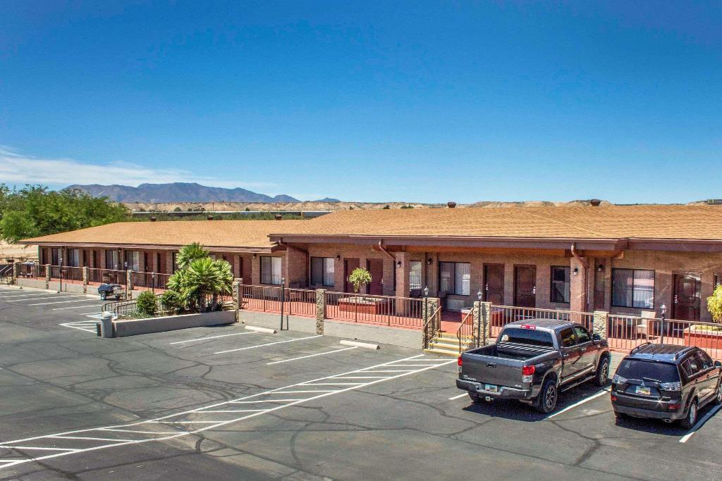 quality inn benson i 10 exit 304