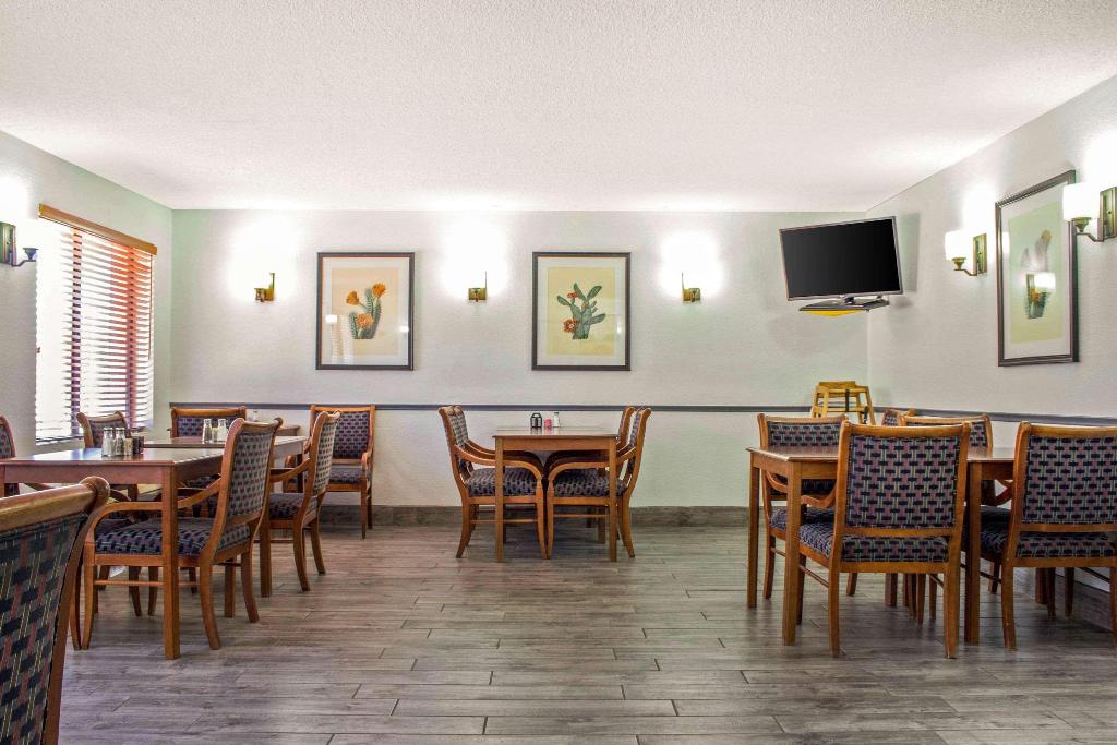 quality inn benson i 10 exit 304