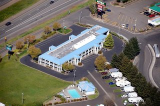 Americas Best Value Inn Phoenix Medford,Jackson County>>Central Point,2 star