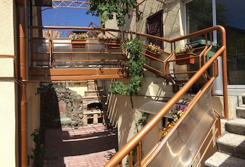 tatev apartments