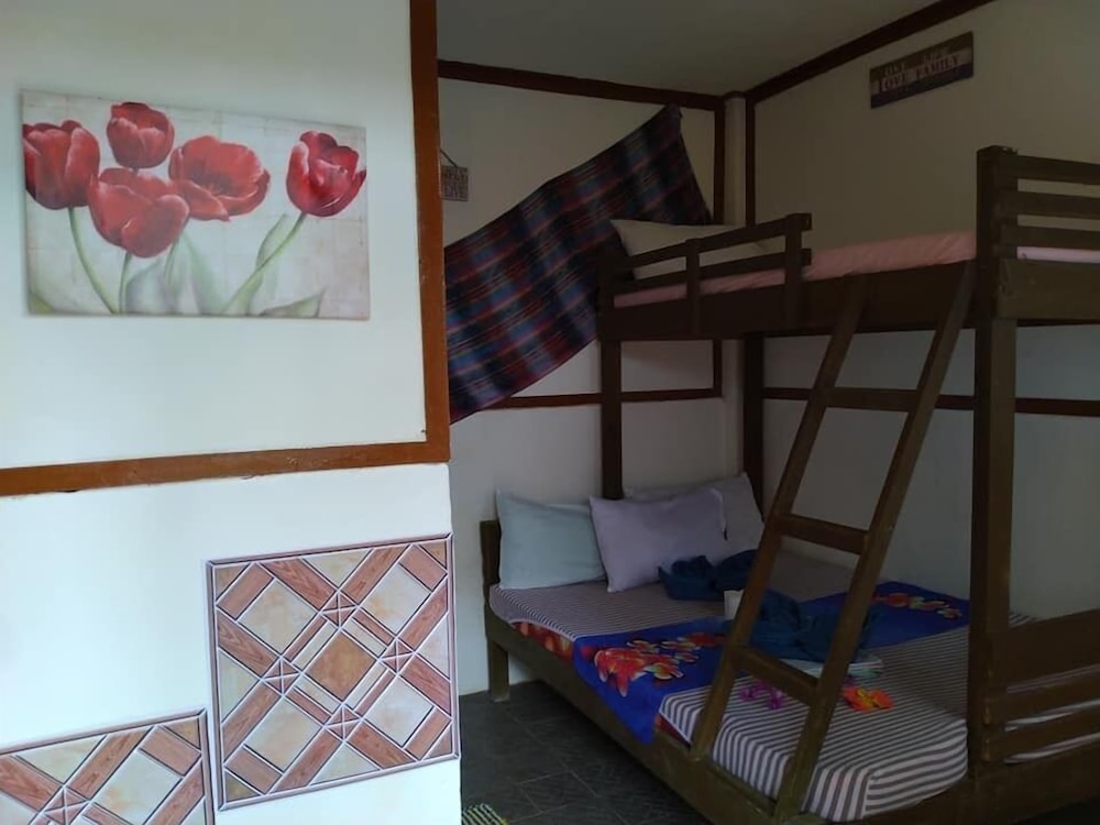 sun valley inn hostel