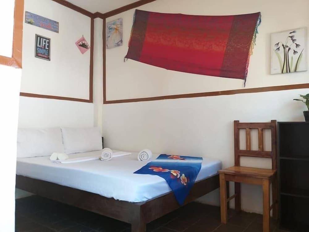 sun valley inn hostel