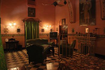 hotel bhairon vilas