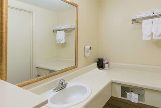 Motel 6 Birmingham, Al - Medical Center,Homewood>>Birmingham,3 star