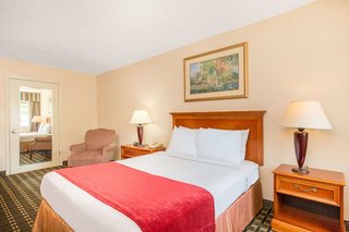 Motel 6 Birmingham, Al - Medical Center,Homewood>>Birmingham,3 star