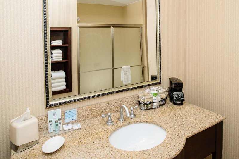 hampton inn victoria