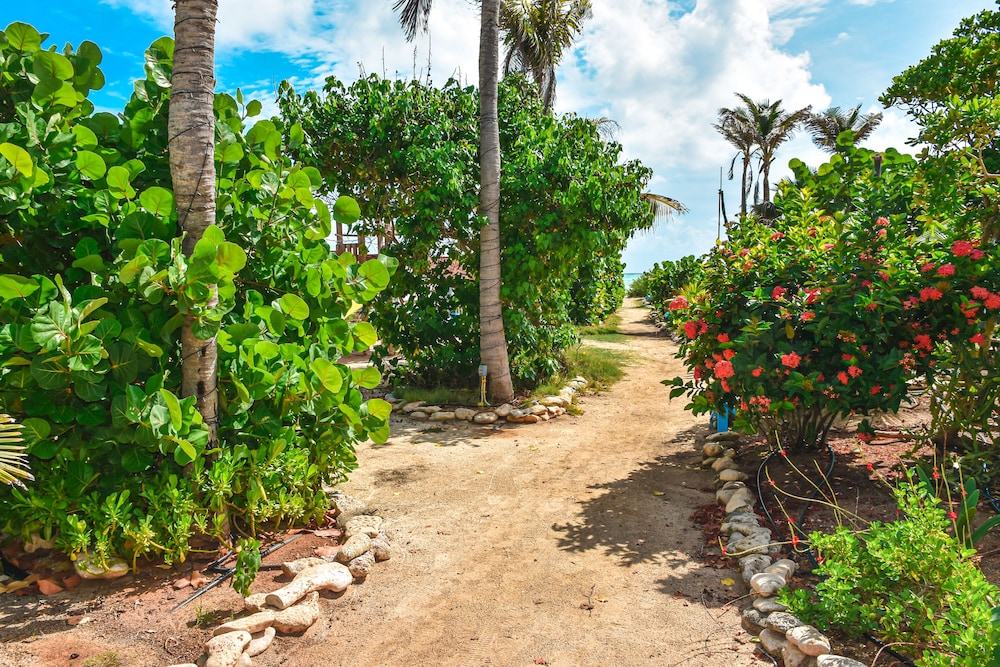 sorobon luxury beach resort