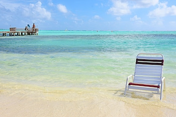 sorobon luxury beach resort