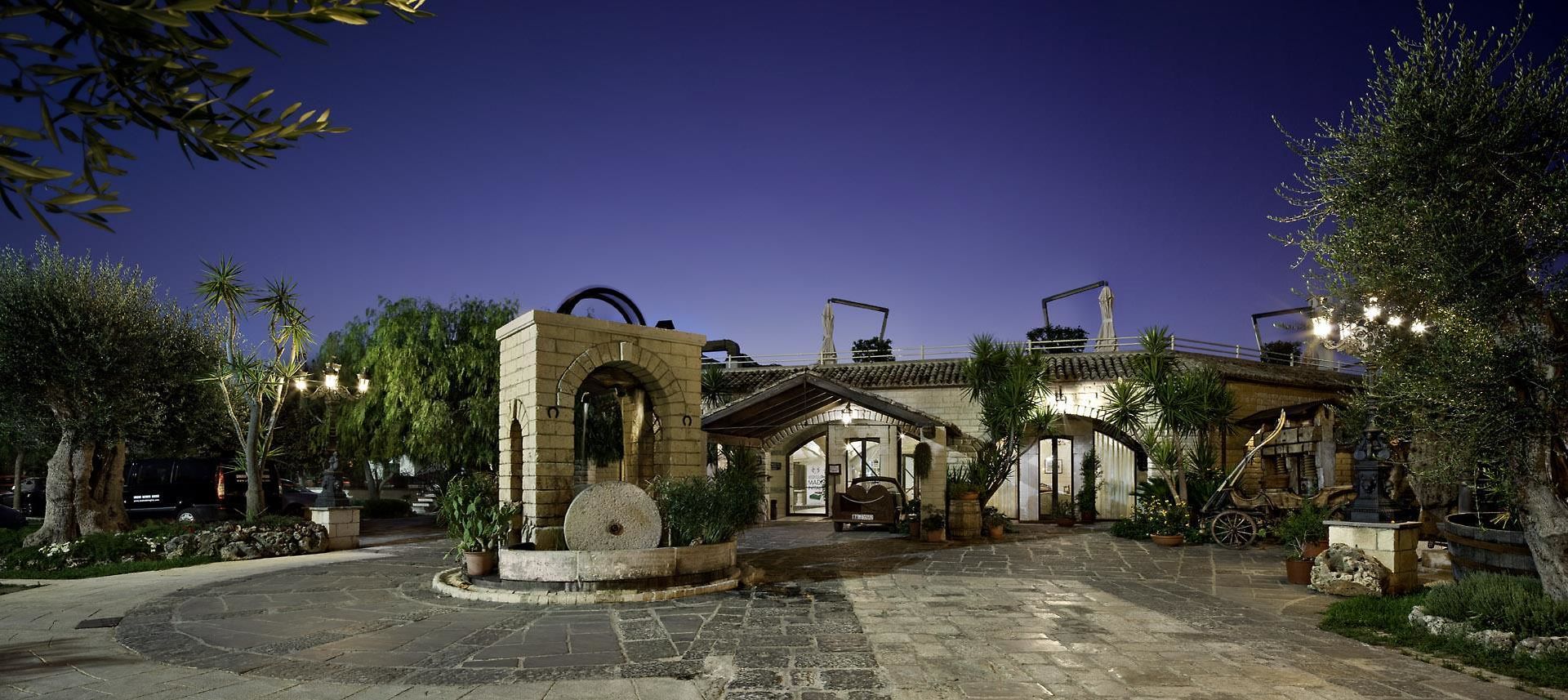 unahotels regina bari