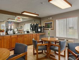 Super 8 By Wyndham Frankfort In,Clinton>>Clarks Hill,2 star