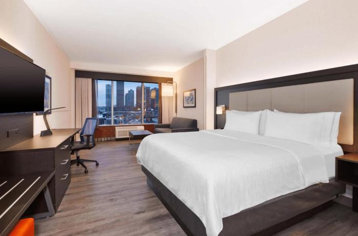 holiday inn express jersey city holland tunnel