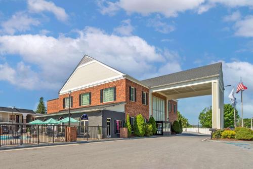 Best Western Hendersonville Inn,Buncombe County>>Asheville,3 star