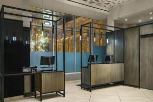 Doubletree By Hilton New York Times Square South,Nutley>>New York,4 star
