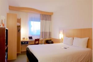Ibis Cotonou,Porto-Novo>>Cotonou,5 star
