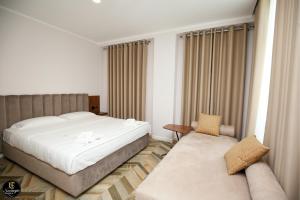 hotel semajo
