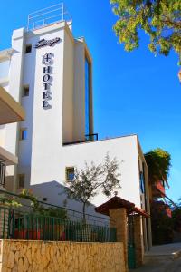 hotel semajo