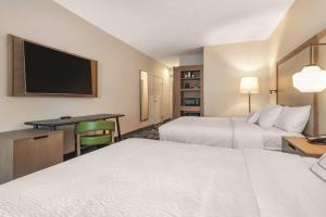 fairfield inn and suites by marriott kansas city shawnee