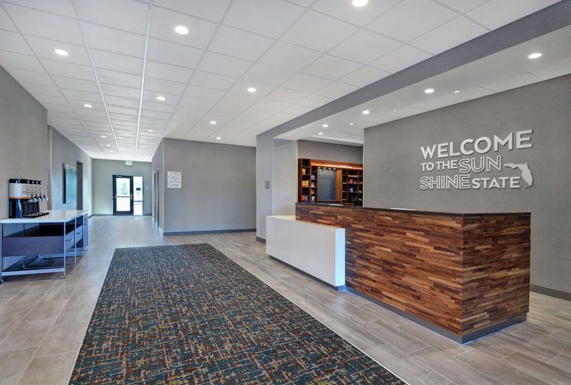hampton inn and suites middleburg