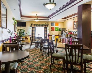 Comfort Inn East Windsor - Springfield,East Hartford>>Connecticut,3 star