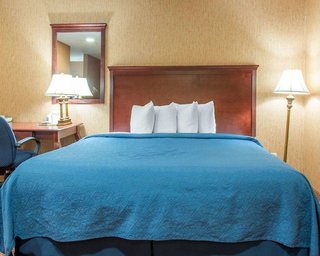 Quality Inn & Suites,Hartford>>Berlin,3 star