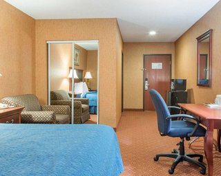 Quality Inn & Suites,Hartford>>Berlin,3 star
