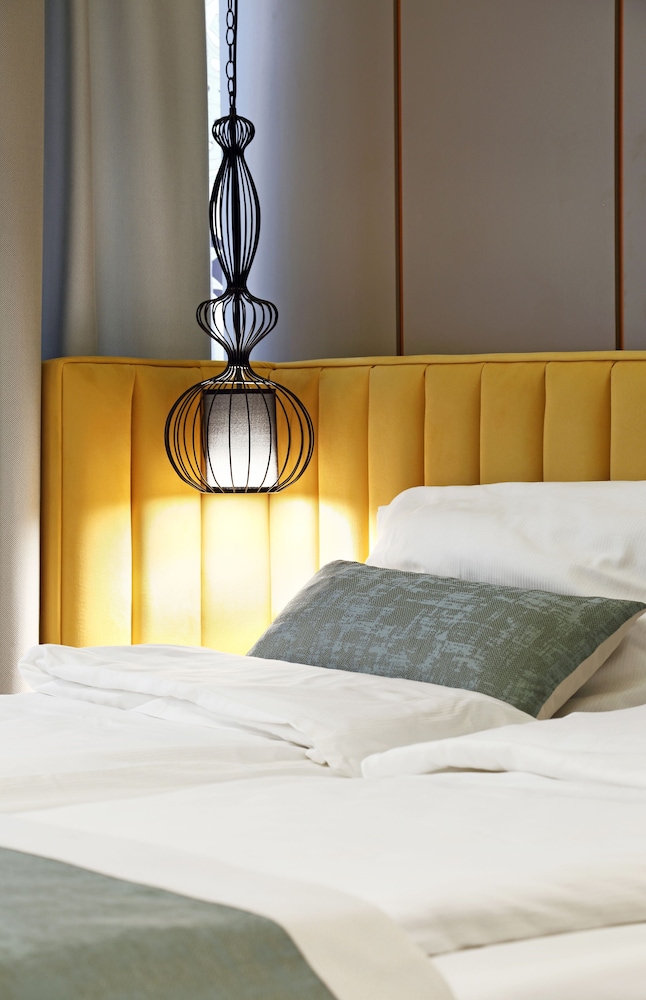 boutique hotel platinum