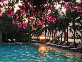 saigon domaine luxury residences