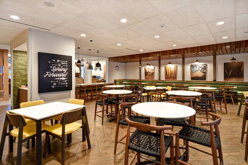 fairfield inn and suites by marriott plymouth