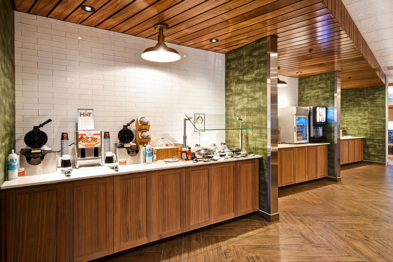 fairfield inn and suites by marriott plymouth