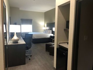 ameniti bay bw signature collection