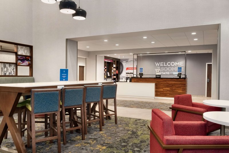 hampton inn and suites norman conference center area