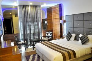 Hotel Delhi 55,New Delhi>>Delhi,3 star