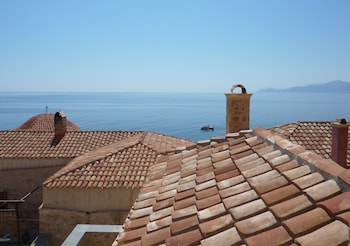 Likinia Hotel,Peloponnese>>Monemvasia,4 star