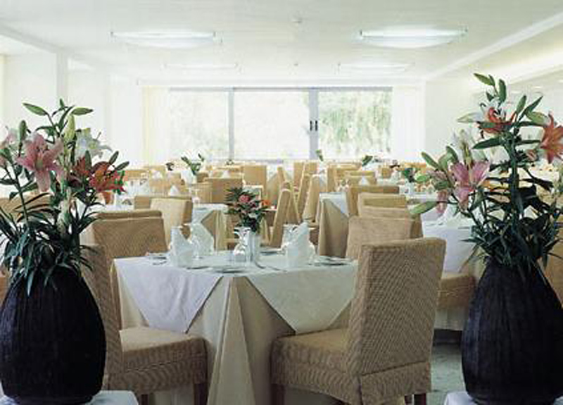 achaia beach hotel airotel