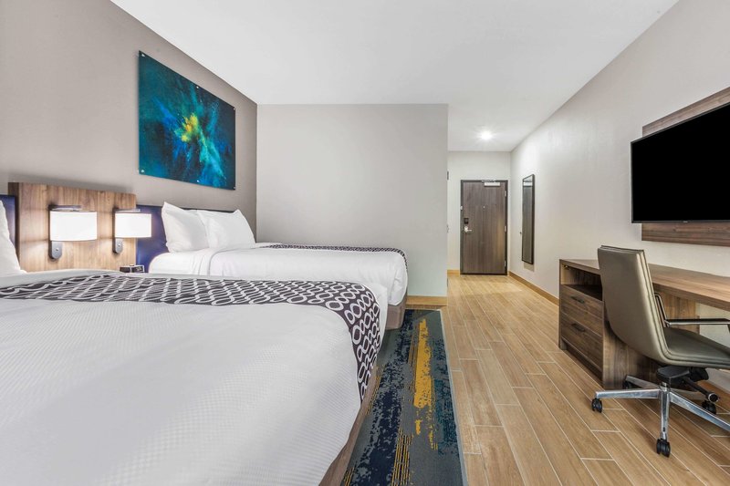 la quinta inn and suites by wyndham galveston west seawall