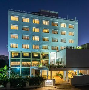 Southernstar Hassan,Hassan>>Alur,3 star