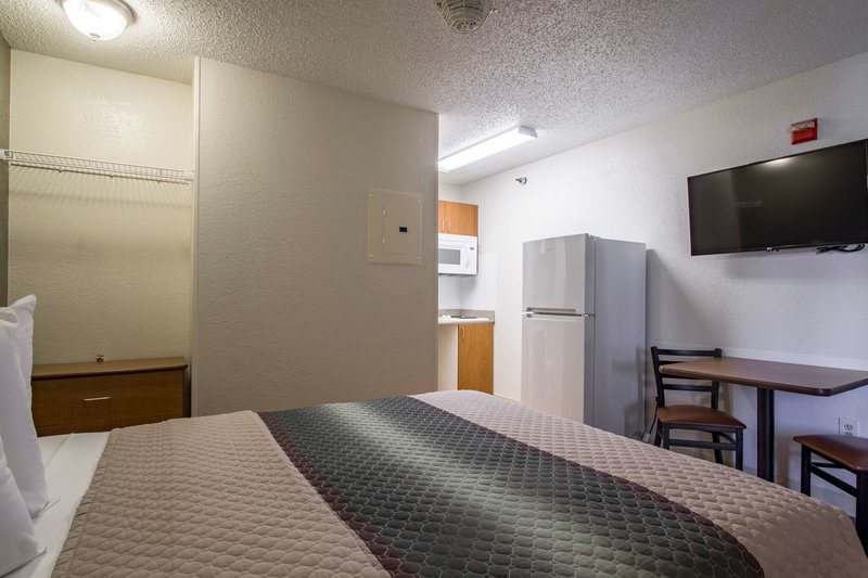 crossland economy studios houston west oaks