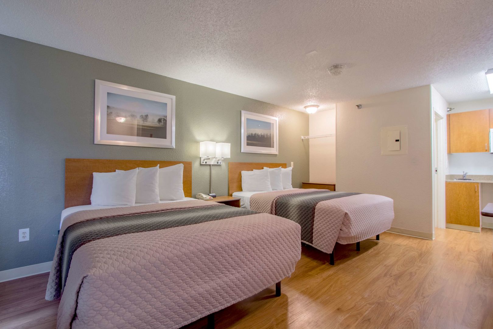 crossland economy studios houston west oaks