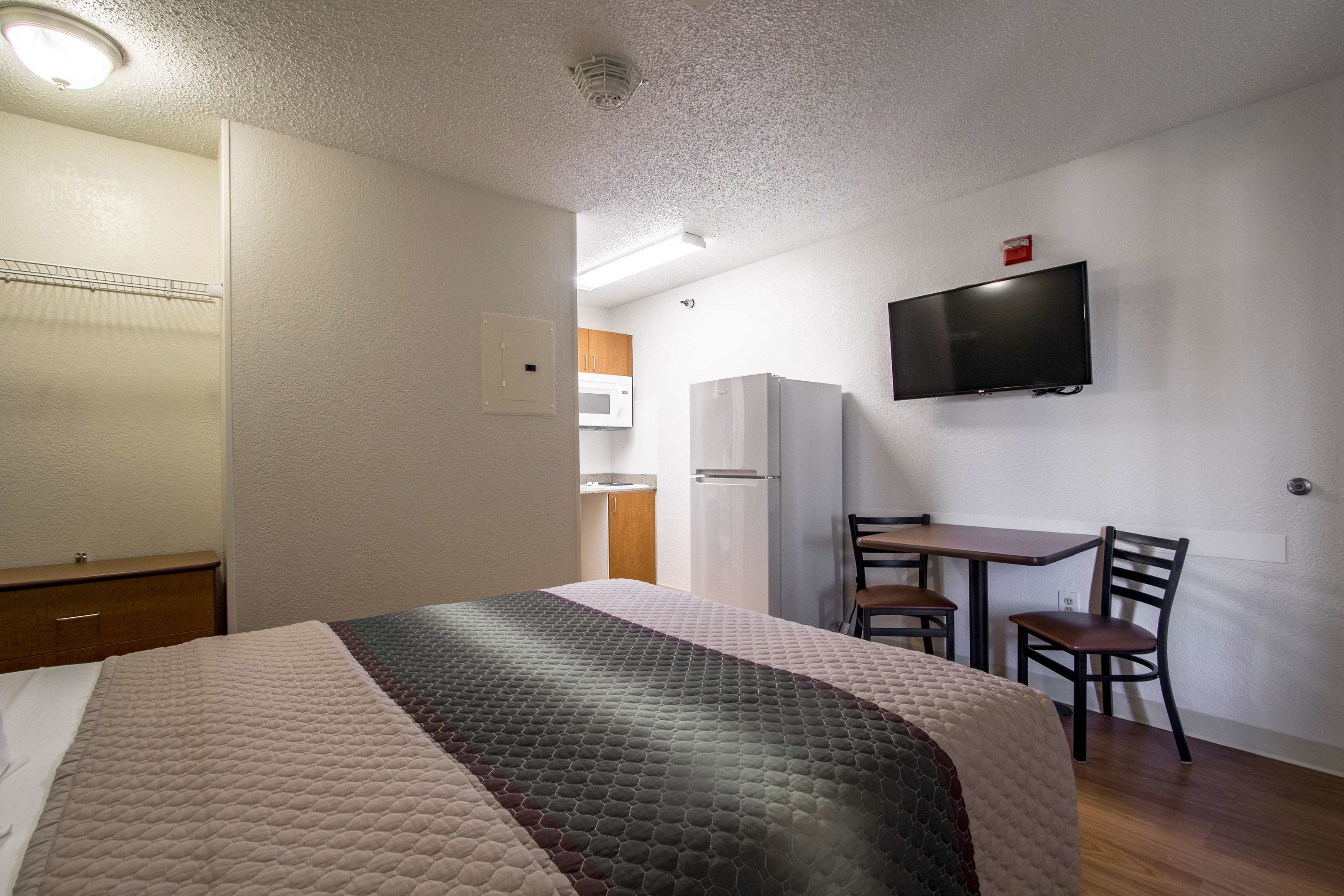 crossland economy studios houston west oaks