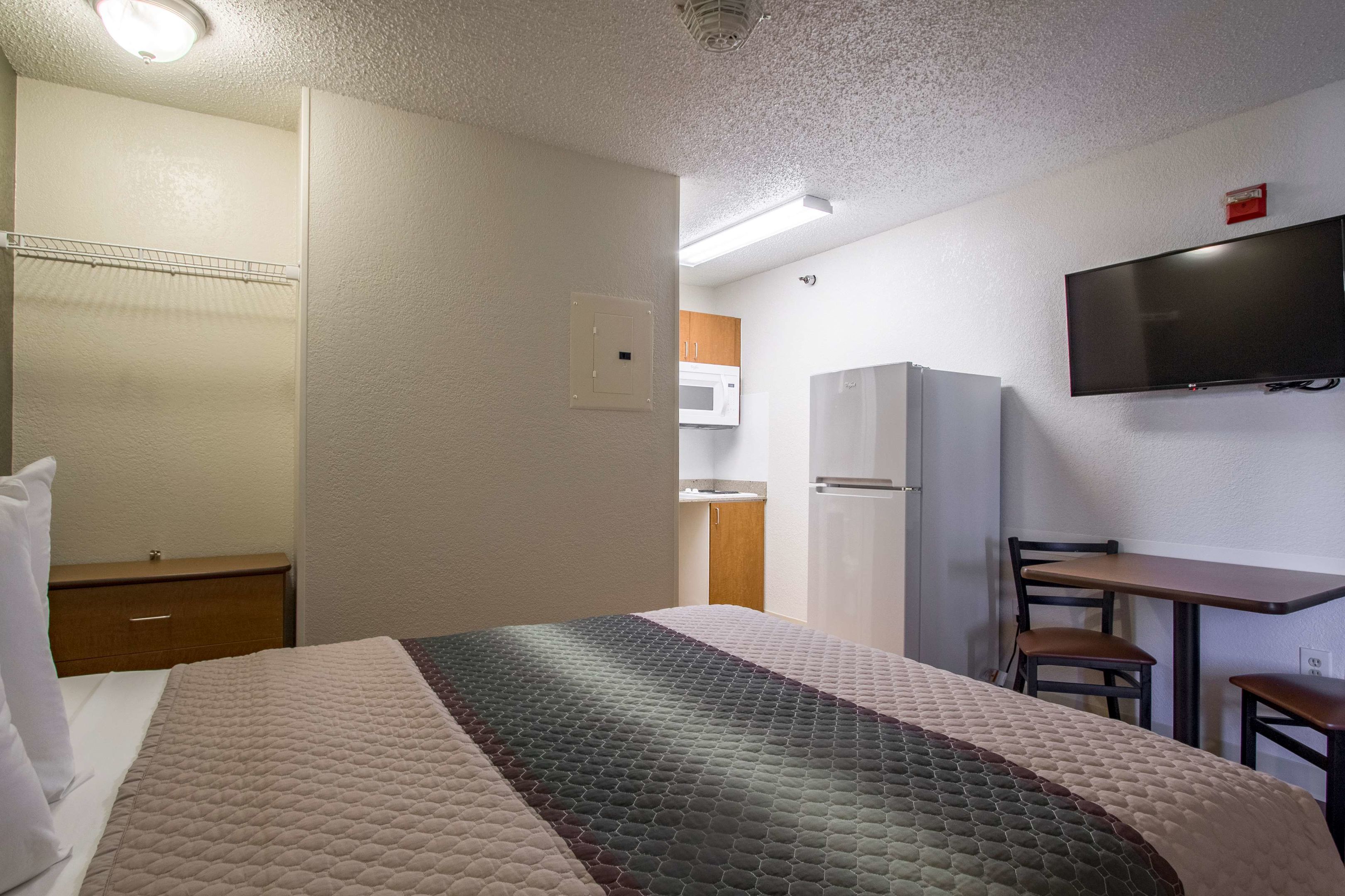 crossland economy studios houston west oaks