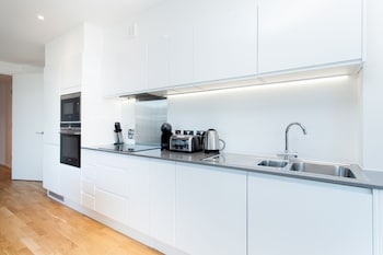 clover court by q apartments