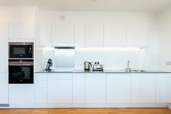 clover court by q apartments