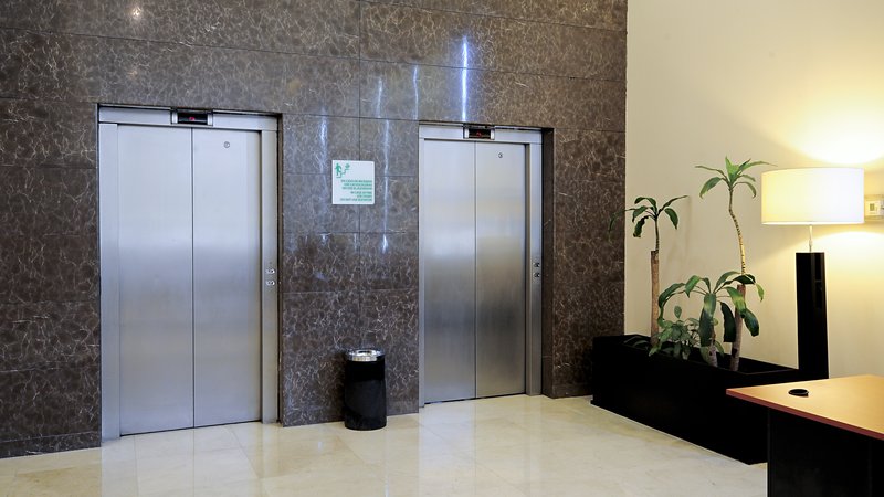 holiday inn uruapan by ihg