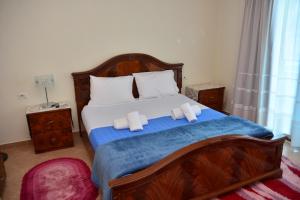 hotel villa ago
